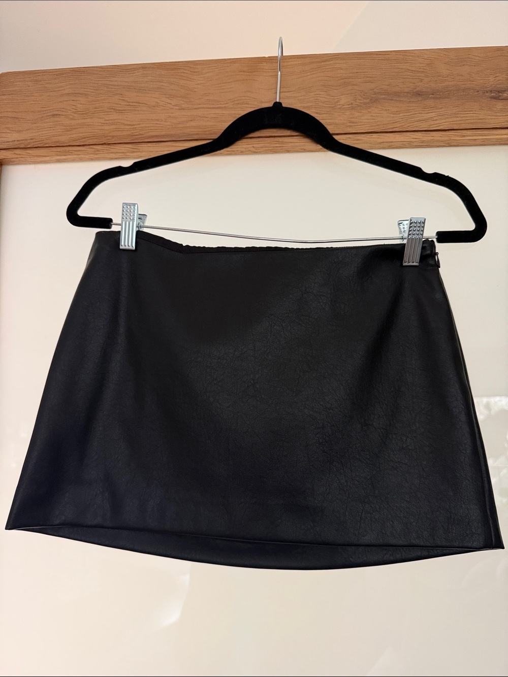 KHY Classic Black Faux Leather Mini Skirt